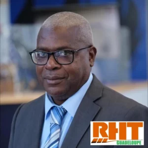 Depuis près de 4 décennies, Ruddy Cornelie, qui en a été le fondateur, dirige Radio Haute Tension (RHT). Son média au statut associatif a su braver toutes les difficultés de sa catégorie pour devenir en matière de cyclisme une référence.