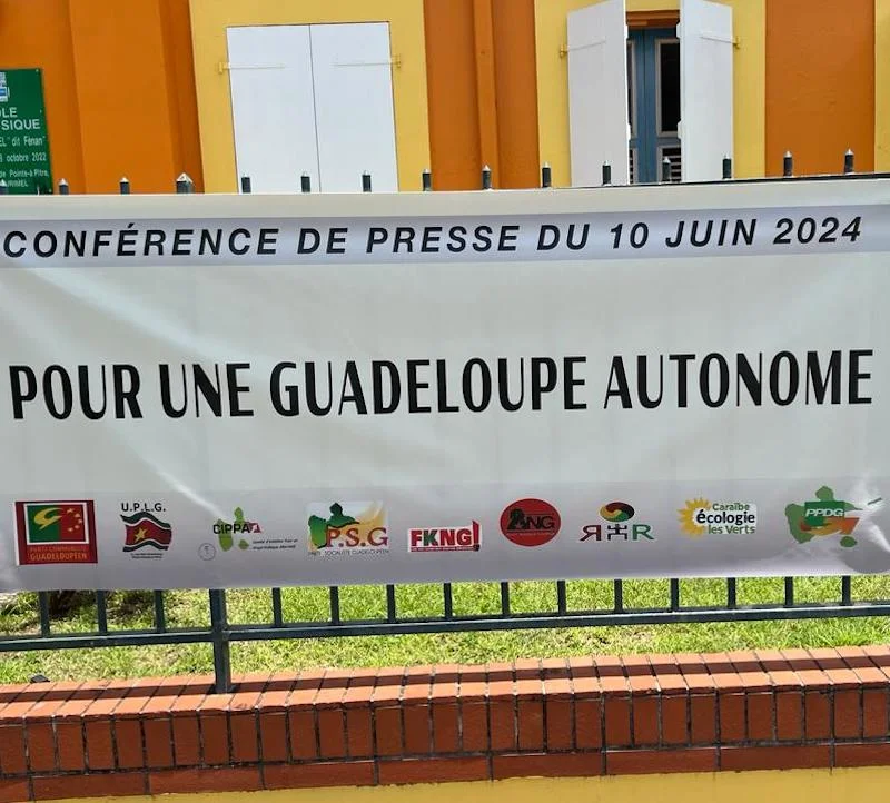 Guadeloupe. Politique. Vers un Front Guadeloupéen de Libération Nationale ?