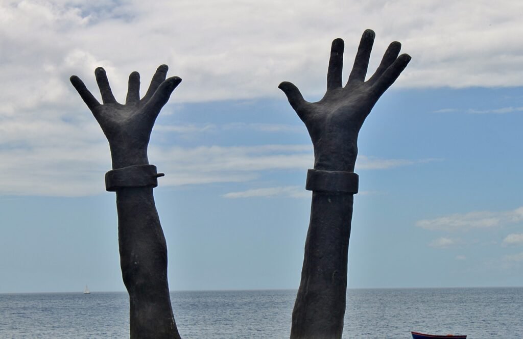 Martinique. Entre l’écrit et le verbe, c’est l’écrit qui s’envole et la parole qui imprime