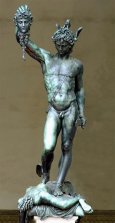 Persée tenant la tête de Méduse sculpture Benvenuto Cellini Florence 1545-1554 symbole justice antique