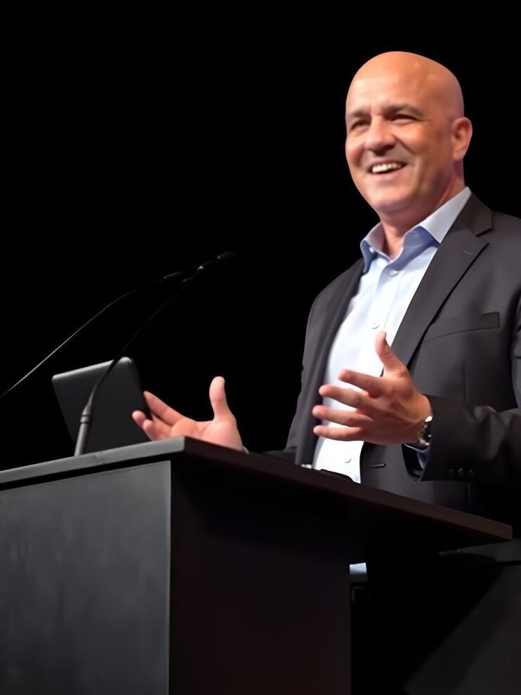 Michel Morice Secrétaire PS en Charge des relations internationales